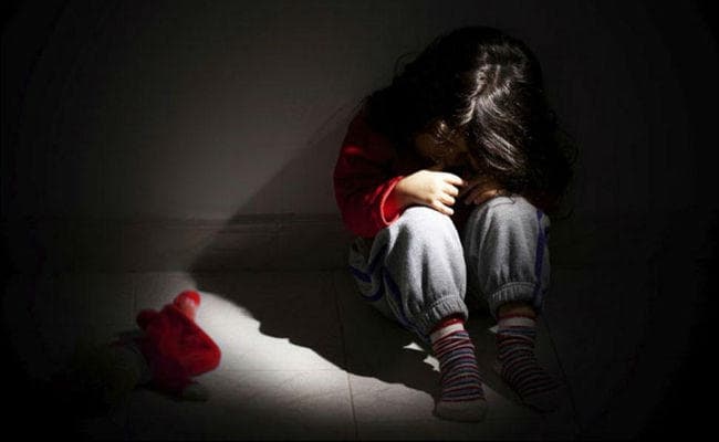 पटना : खेल रही चार साल की बच्ची से बहला-फुसला कर दुष्कर्म