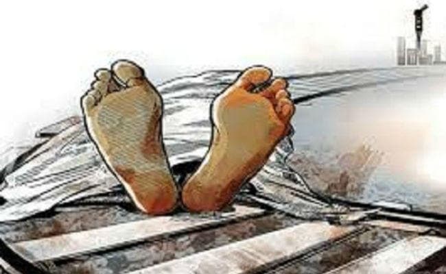 गालूडीह : कस्तूरबा विद्यालय की छात्रा ने ट्रेन से कट कर की आत्महत्या