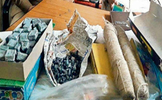 गिरिडीह : झारखंड-बिहार सीमा में नक्सलियों का बंकर ध्वस्त, विस्फोटक भी बरामद