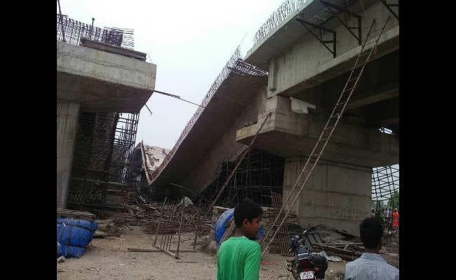 आसनसोल महकमा के खतरनाक बनते ब्रिजों पर प्रशासनिक बैठक, तपसी ब्रिज की मरम्मत होगी शीघ्र