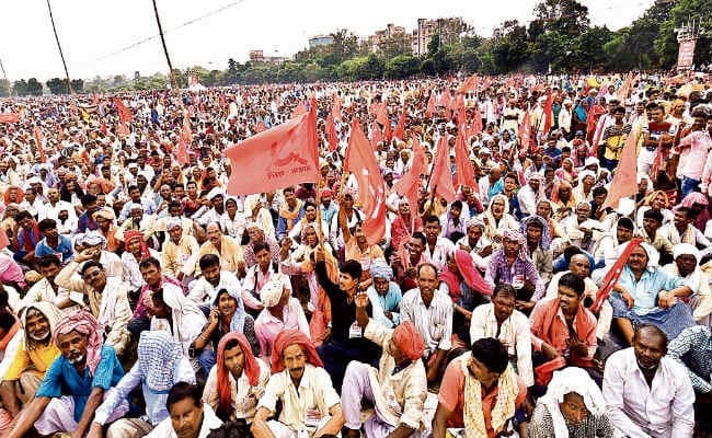 पटना : माले की रैली में ''भाजपा भगाओ लोकतंत्र बचाओ'' का शंखनाद, राजद और लोजद के नेता भी हुए शामिल