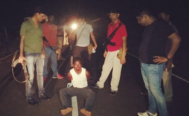 एक लाख का इनामी नक्सली सुनील मुर्मू मुठभेड़ के बाद गिरफ्तार