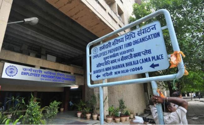 EPFO समिति ने बेहतर रिटर्न के लिए 5-10 साल तक ईटीएफ में निवेश का दिया सुझाव