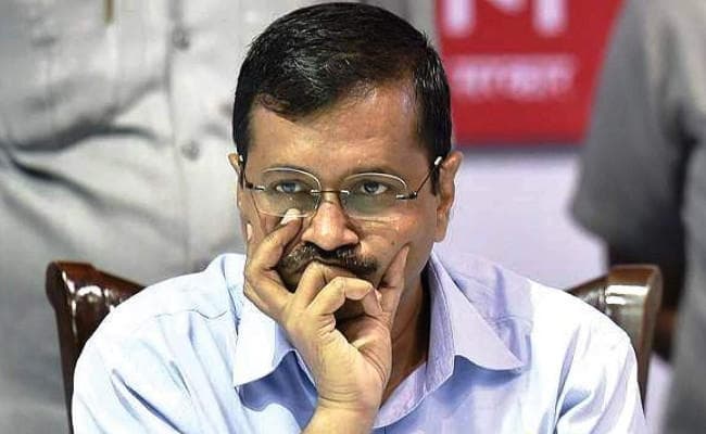 विवेक तिवारी हत्‍याकांड में केजरीवाल के विवादित ट्वीट पर बवाल, मृतक की पत्नी ने दिया करारा जवाब