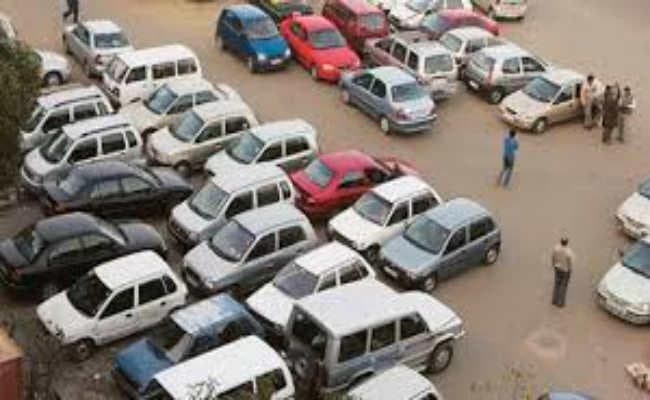 आज से राजधानी में आधा हो जायेगा पार्किंग शुल्क