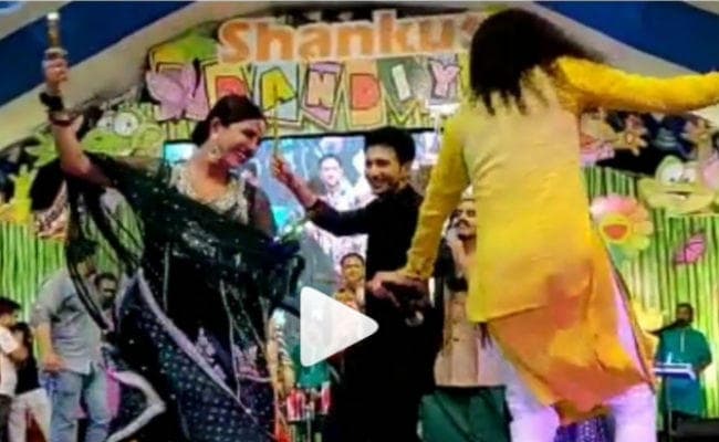 प्रियंका चोपड़ा ने ऑनस्क्रीन बेटे रोहित संग खेला डांडिया, Video Viral