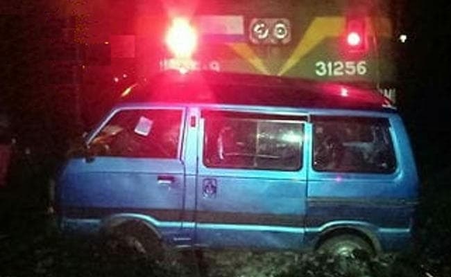 झारखंड में ट्रेन एक्सीडेंट, रांची की मारुति वैन रामगढ़ में मालगाड़ी से टकरायी