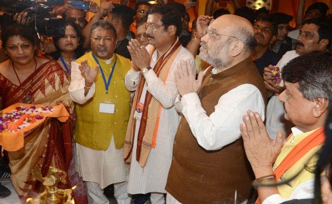 शरणार्थियों को नागरिकता के लिए दस्तावेज की जरूरत नहीं : अमित शाह