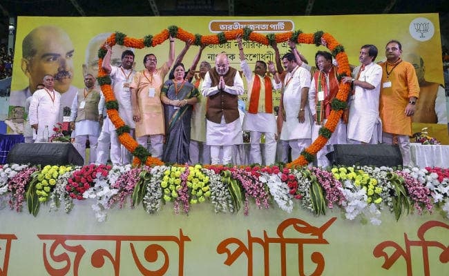 अमित शाह की कोलकाता सभा से नदारद रहे शोभन व बैसाखी चटर्जी