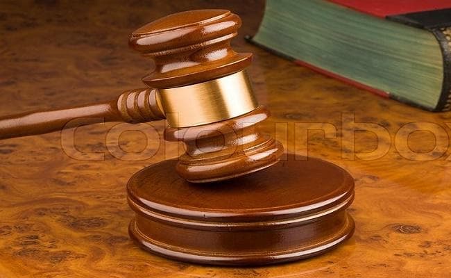 बिहार : चरस, हथियार बरामदगी के मामले में दो लोगों को 10 साल की जेल