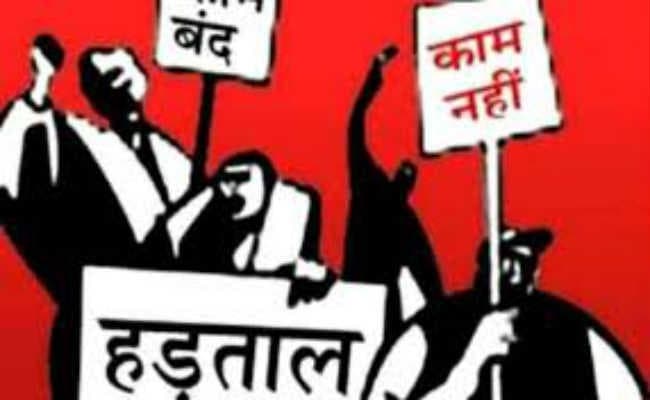 राजस्वकर्मियों की हड़ताल का असर: झारखंड के 28 लाख युवाओं का नहीं बन पाया आय, जाति व आवासीय प्रमाण पत्र