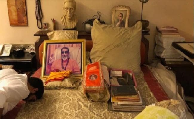 किंगमेकर से अब किंग बनने की राह पर ठाकरे परिवार, आदित्य ठाकरे ने वर्ली से भरा परचा