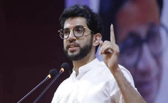 शिवसेना उम्मीदवार आदित्य ठाकरे के पास है 16 करोड़ रुपये की संपत्ति