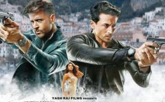 WAR की बंपर Box Office ओपनिंग पर Hrithik Roshan ने कुछ यूं जतायी खुशी