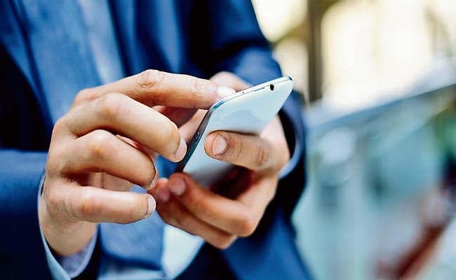 दंगा व उन्माद फैलाने के मामलों में 40 फीसदी भूमिका सोशल साइट्स की