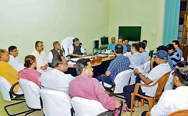 बाढ़ से हाहाकार : उप मुख्यमंत्री सुशील कुमार मोदी ने की बैठक, कहा- बचाव कार्य में लाएं तेजी