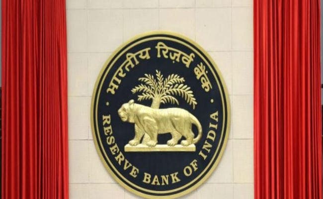RBI ने सूक्ष्म वित्त संस्थानों के लिए कर्ज देने की सीमा बढ़ाकर 1.25 लाख रुपये की