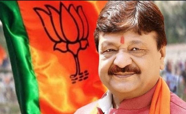 इंदौर में बंगाली समुदाय के ''जमाई बाबू'' हैं विजयवर्गीय, ढाक की ताल पर धुनुची नृत्य है पसंदीदा