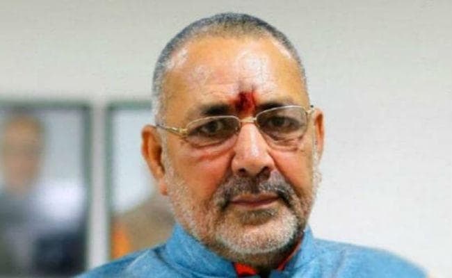 बिहार में बाढ़ पर सियासत तेज, गिरिराज ने कहा, मेरे चलते NDA गठबंधन में कोई तल्खी तो दे दूंगा इस्तीफा