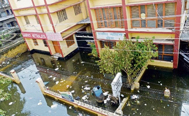 बिहार में बाढ़ः पटना का अब भी बुरा हाल, 24 घंटे में फिर बारिश की संभावना, 613 करोड़ रुपये देगी केंद्र सरकार