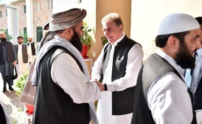 शांतिवार्ता खत्म होने के बाद पहली बार तालिबान ने पाकिस्तान में की अमेरिकी दूत से मुलाकात