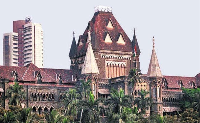 ‘आरे’ कॉलोनी में पेड़ों की कटाई पर रोक लगाने से बंबई हाई कोर्ट ने किया इनकार