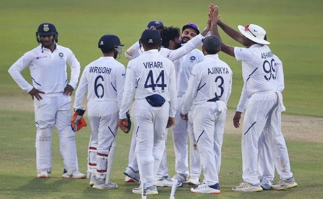 #INDvsSA 1st Test : चौथे दिन का खेल समाप्‍त, भारत ने दक्षिण अफ्रीका को दिया 395 रन का लक्ष्‍य