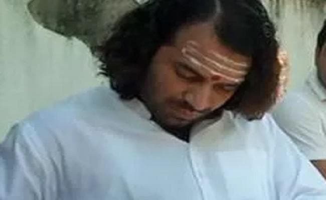 बिहार में बाढ़ : ”लापता” तेज प्रताप का ट्वीट, पटना इतना सुंदर बन गया कि…