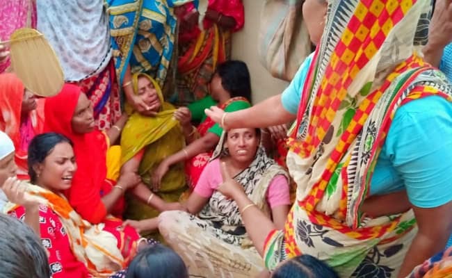 पश्चिम बंगाल : नदिया में भाजपा कार्यकर्ता की निर्मम हत्या