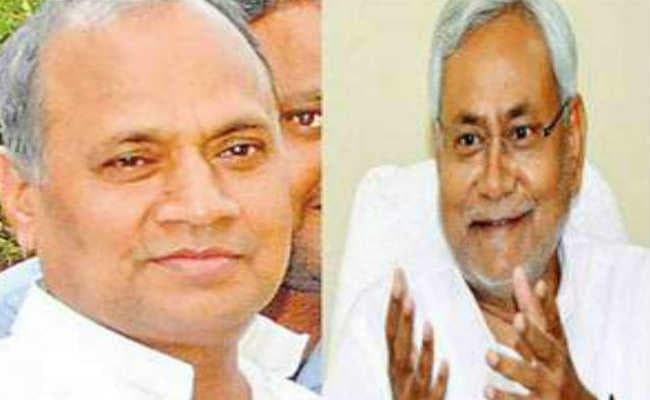 बिहार: उपचुनाव को लेकर NDA ने कसी कमर,  नीतीश व आरसीपी सहित जदयू के 40 स्टार प्रचारक करेंगे प्रचार