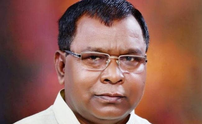 सरकारी बंगला खाली नहीं कर रहे पूर्व सांसदों के घर पुलिस करायेगी खाली