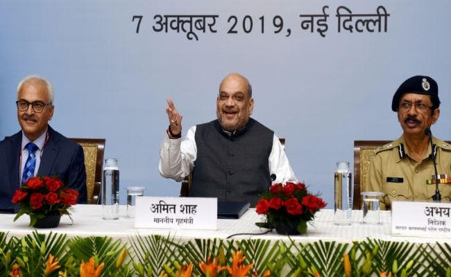 गृह मंत्री अमित शाह ने कहा- जम्मू कश्मीर में स्थिति सुधरने पर राज्य का दर्जा बहाल होगा