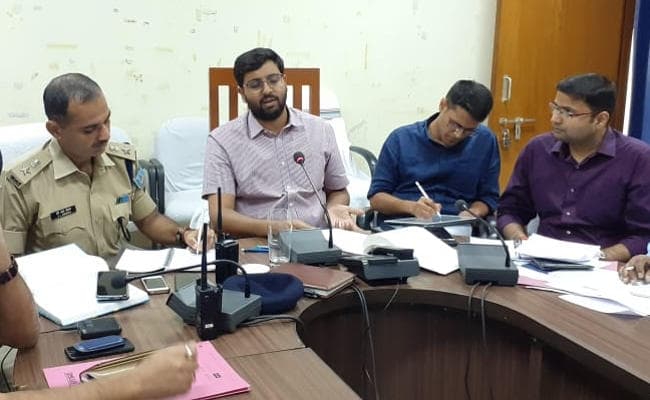 झारखंड में विधानसभा चुनावों की तैयारियां शुरू, रांची के उपायुक्त ने की कोषांगों की समीक्षा