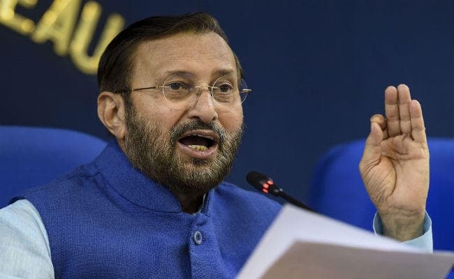 कैबिनेट का फैसला : PoK से आये 5300 परिवारों को प्रति परिवार मिलेंगे 5.5 लाख रुपये