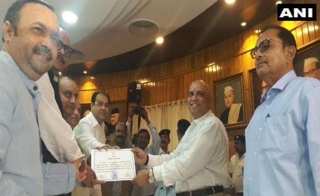 राज्यसभा चुनाव : जेटली के निधन से खाली हुई सीट से निर्विरोध निर्वाचित हुए सुधांशु त्रिवेदी