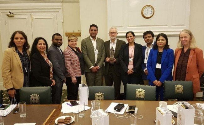 कश्मीर पर ब्रिटेन के लेबर पार्टी नेता के साथ कांग्रेसियों ने की चर्चा, भाजपा ने मांगा स्पष्टीकरण