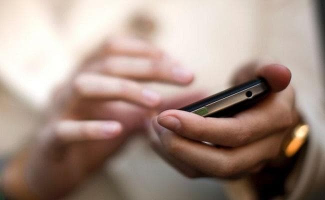 राजस्थान के नेता के पास मिला पटना से लूटा गया मोबाइल, समर्थक ने दिया था गिफ्ट