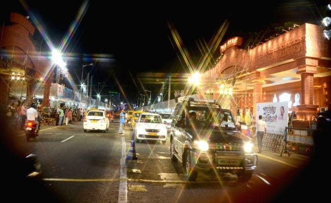 रेड रोड पर पूजा कार्निवल आज, हजारों लोग करेंगे मां दुर्गा के दर्शन