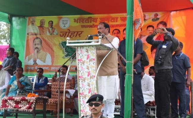 रघुवर दास ने 11.51 लाख किसानों को दी 452 करोड़ की सौगात, कही यह बात