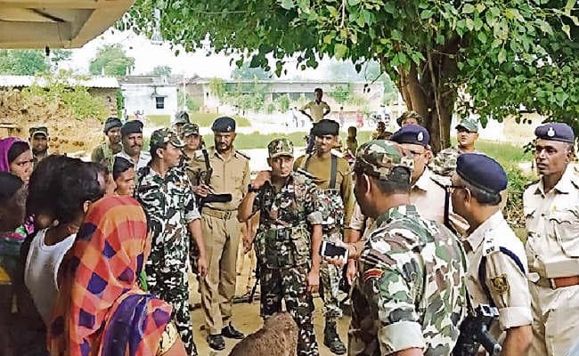 वारंटियों को पकड़ने गये थे पुलिसकर्मी, गया में पुलिस टीम पर बोला हमला, थानेदार का हाथ तोड़ा