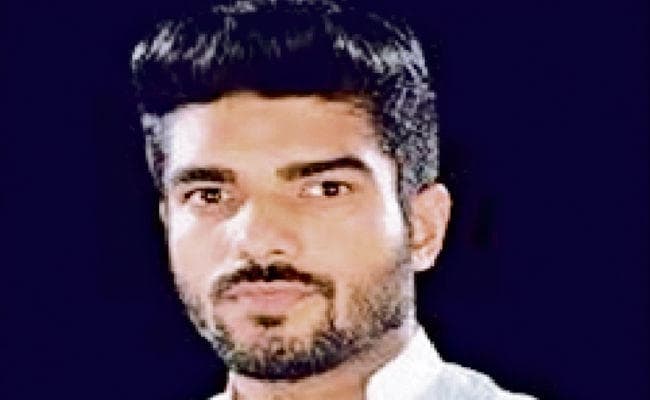 लोजपा ने मुख्यमंत्री व भाजपा से साधा संपर्क, प्रिंस के प्रचार में अपनी-अपनी टीम के साथ जुटे सांसद