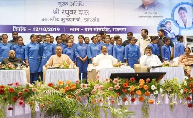 67 साल में 3 मेडिकल कॉलेज और 5 साल में 5 मेडिकल कॉलेज, यह है हमारे कार्य करने की गति : रघुवर दास