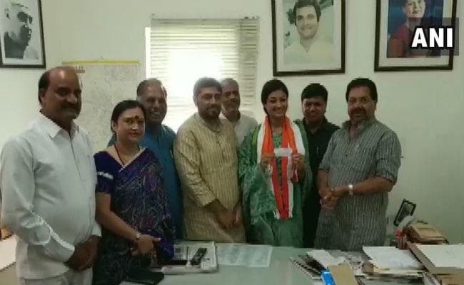 ''आप'' की पूर्व विधायक अलका लांबा कांग्रेस में शामिल
