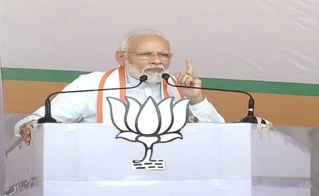 महाराष्ट्र विस चुनाव: रैली में बोले पीएम मोदी- हिम्मत है तो 370 वापसी का घोषणापत्र लाए कांग्रेस