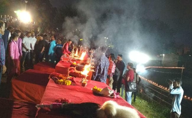 कांके डैम में उतर आयीं मां गंगा, हर-हर महादेव, गंगा मैया की जय से गूंजायमान हुई रांची