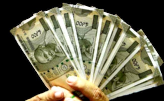 15 जिलों के 2,27,649 परिवारों के खाते में सरकार ने भेजे 6000 रुपये, खाते में पैसे आते ही मिलेगी SMS से सूचना