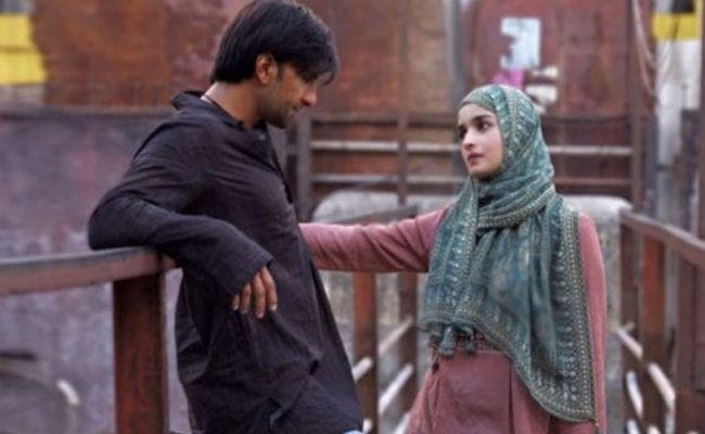 आलिया संग इस फिल्‍म में काम करने से रणवीर का इंकार!