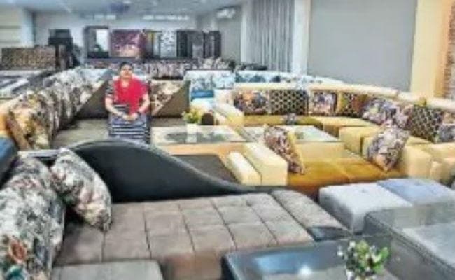 कम जगह घेरनेवाले उत्पादों का ट्रेंड, इस दीपावली फर्नीचर के लेटेस्ट कलेक्शन लाएं घर