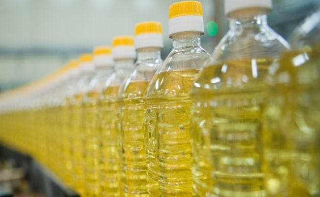 मलेशिया के पॉम ऑयल पर सुरक्षात्मक शुल्क लगने से सितंबर में वनस्पति तेल का आयात 13 फीसदी घटा