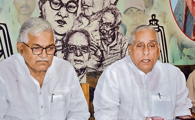 पटना : व्यवस्था नहीं संभल रही है तो इस्तीफा दे सरकार : जगदानंद